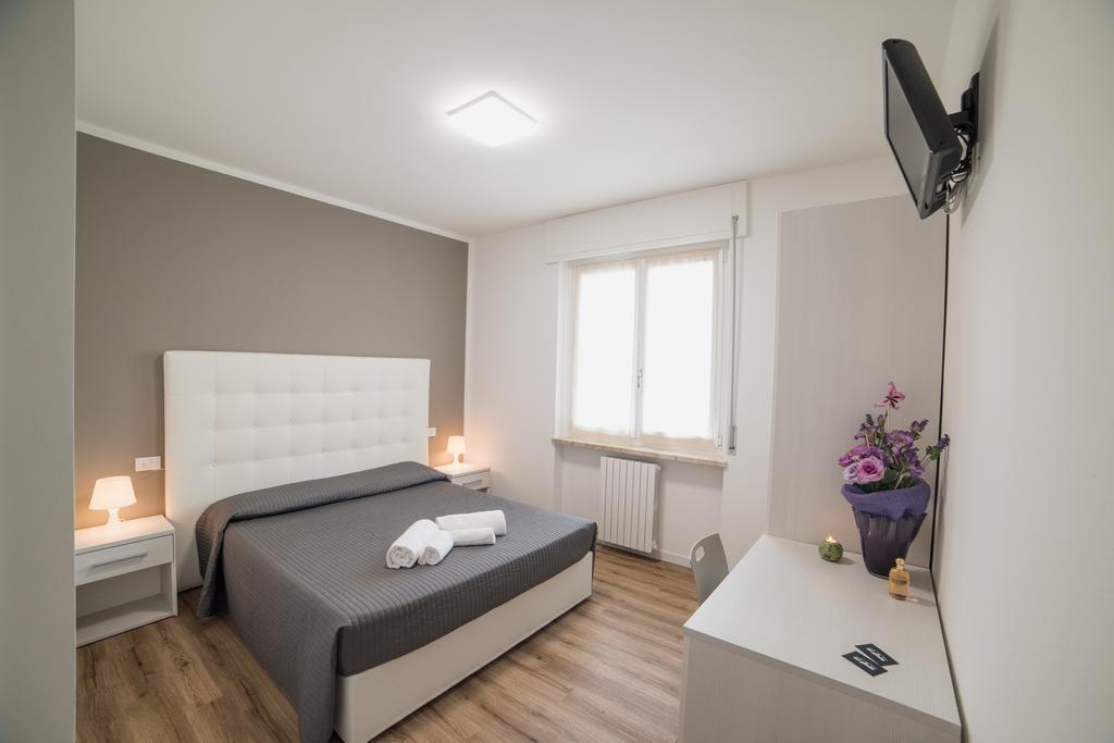 Albergo Al Sole Castelnuovo del Garda Exterior foto