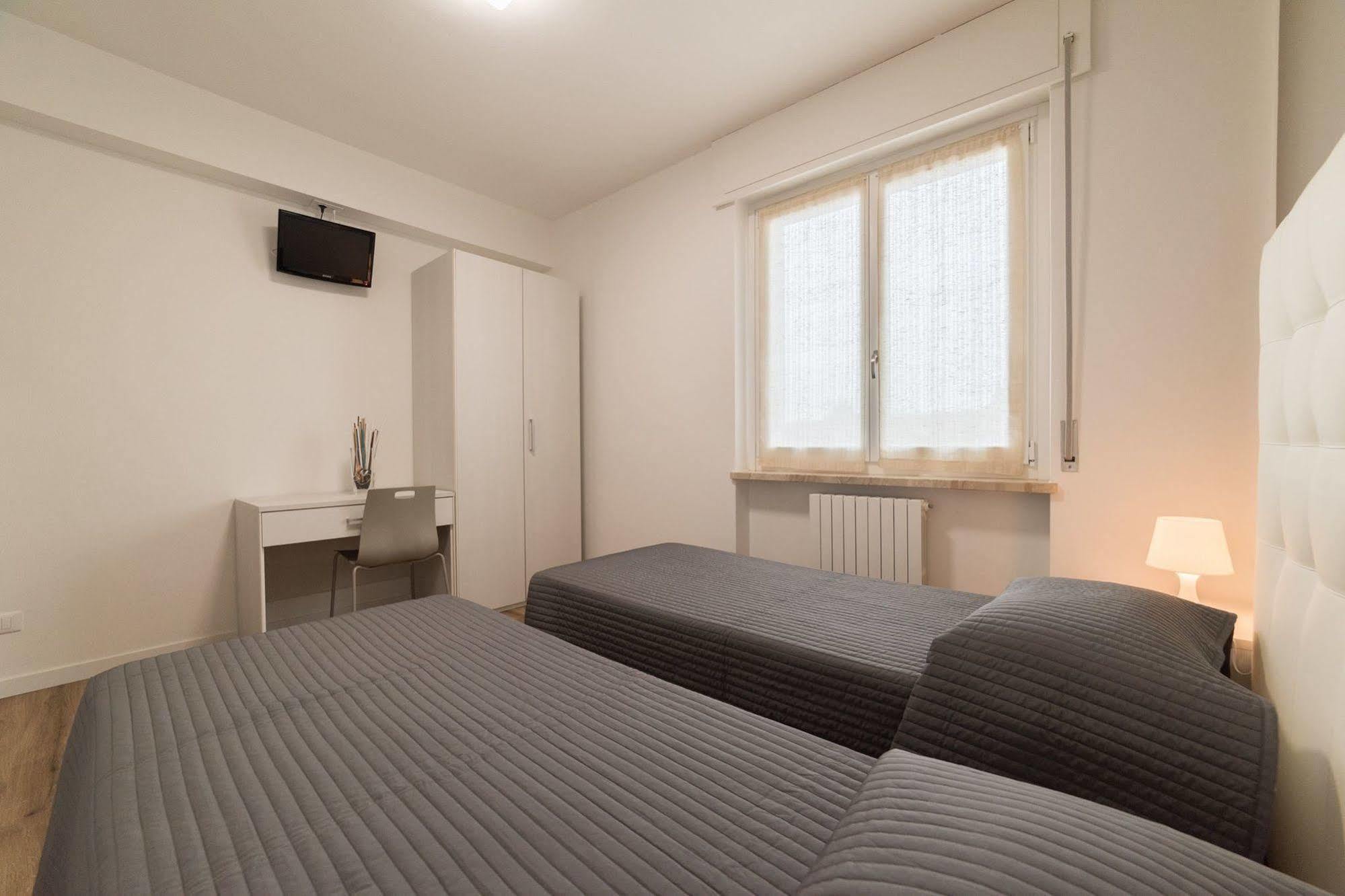 Albergo Al Sole Castelnuovo del Garda Exterior foto
